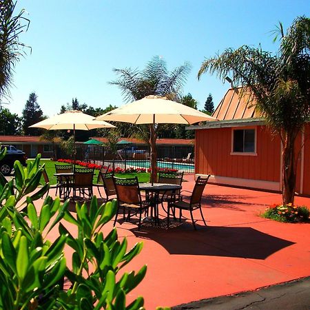 Tri-Valley Inn & Suites Pleasanton Buitenkant foto