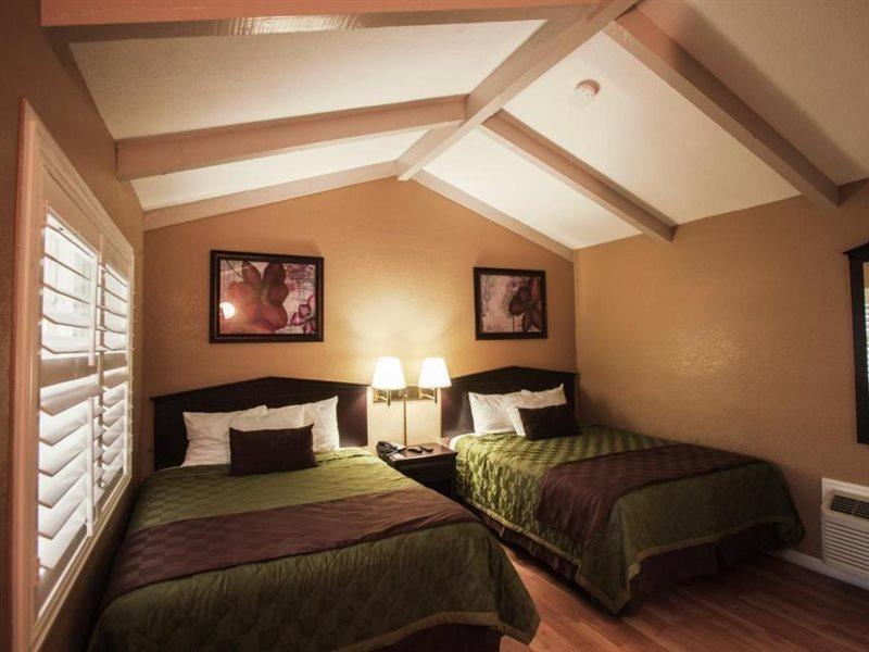 Tri-Valley Inn & Suites Pleasanton Buitenkant foto