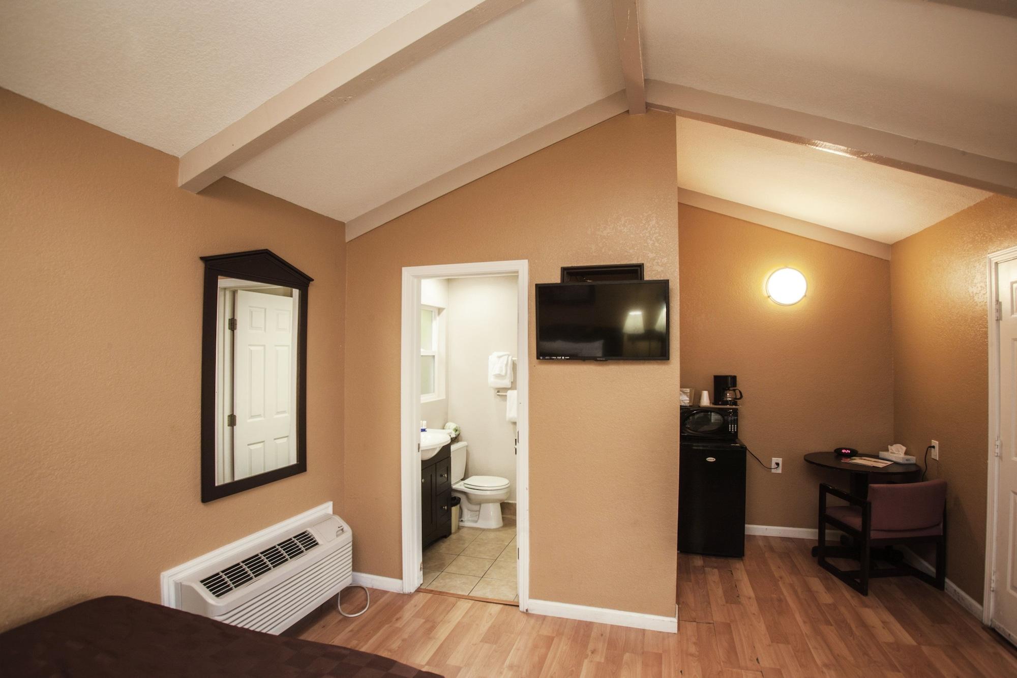 Tri-Valley Inn & Suites Pleasanton Buitenkant foto