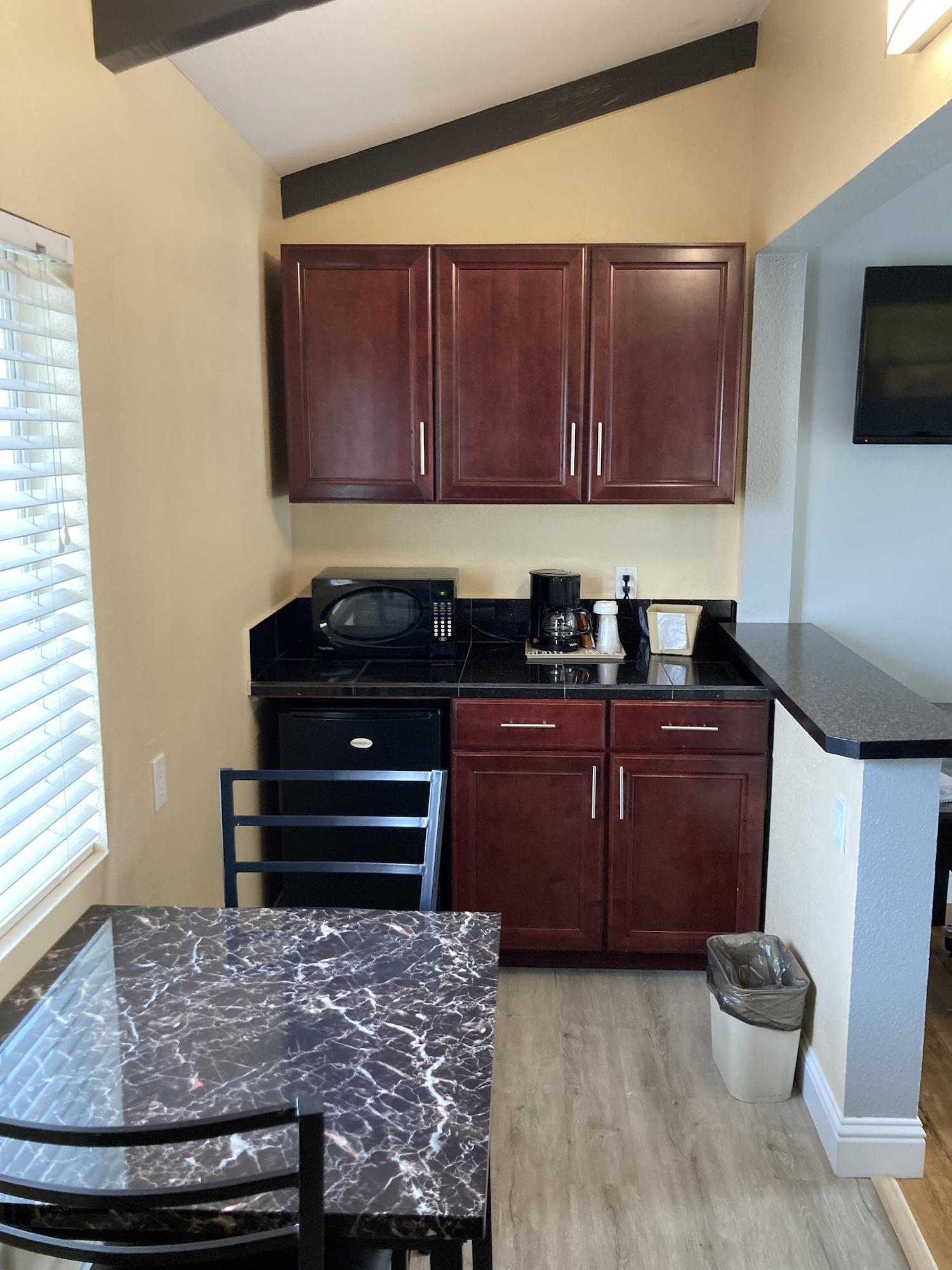 Tri-Valley Inn & Suites Pleasanton Buitenkant foto